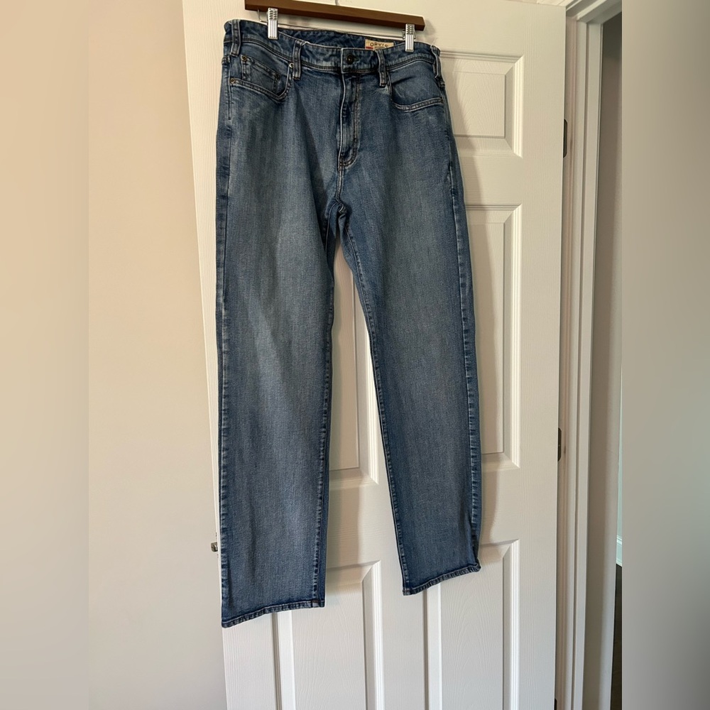 Men’s Orvis Five Pocket Jeans, Medium Blue 36x34, Like New
